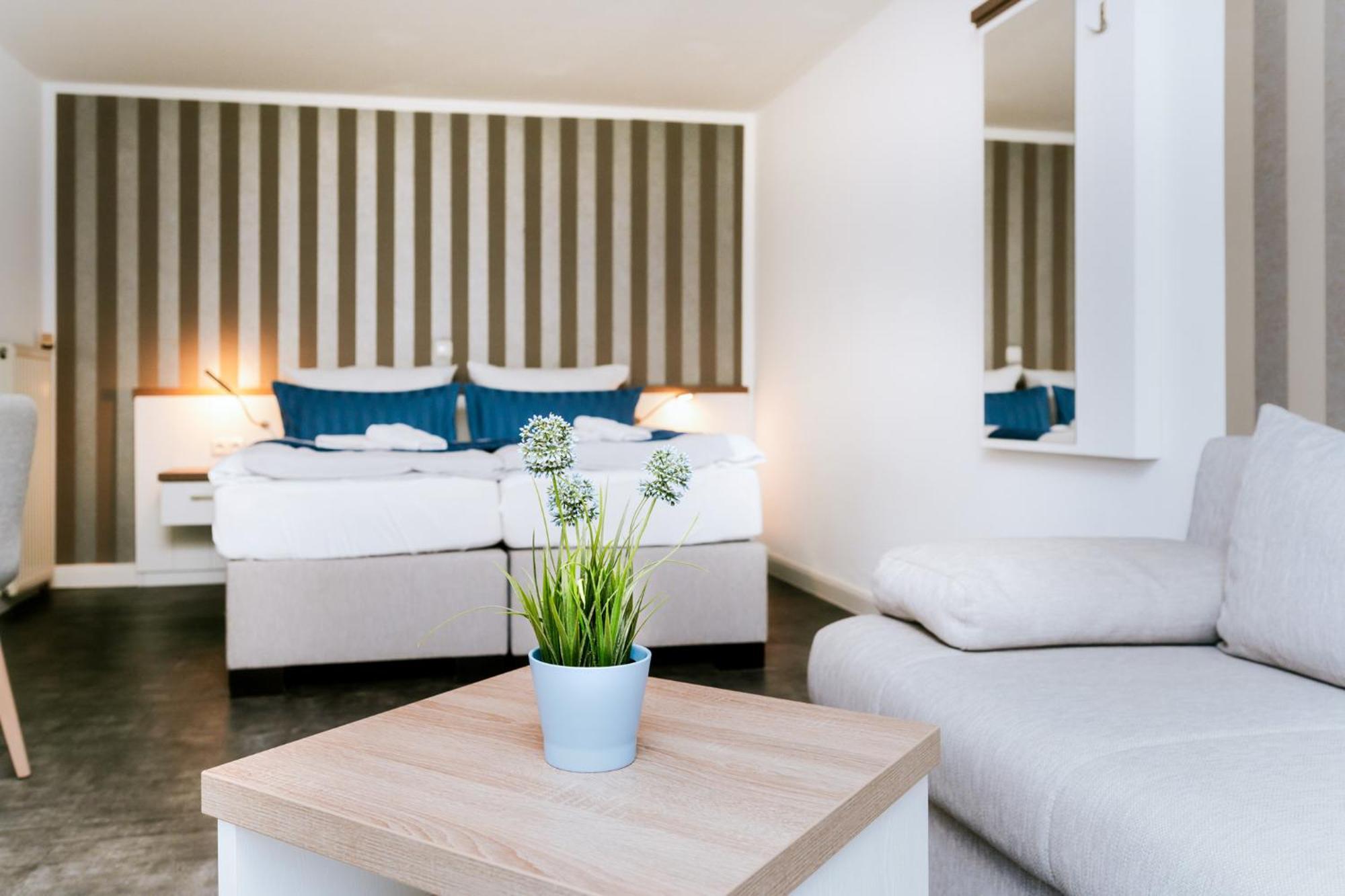 Hotel Zur Seemoewe Kirchdorf  エクステリア 写真