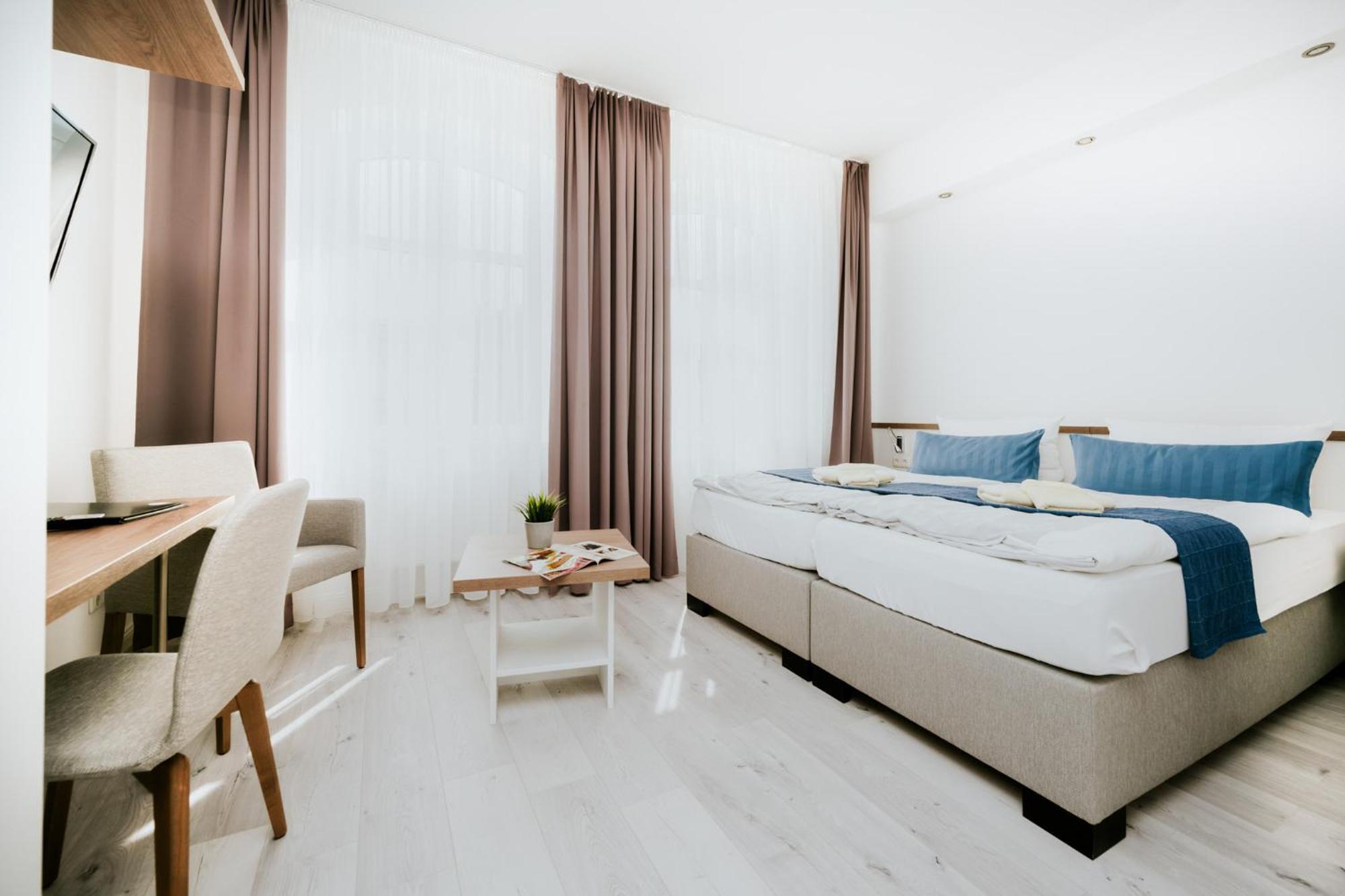 Hotel Zur Seemoewe Kirchdorf  部屋 写真